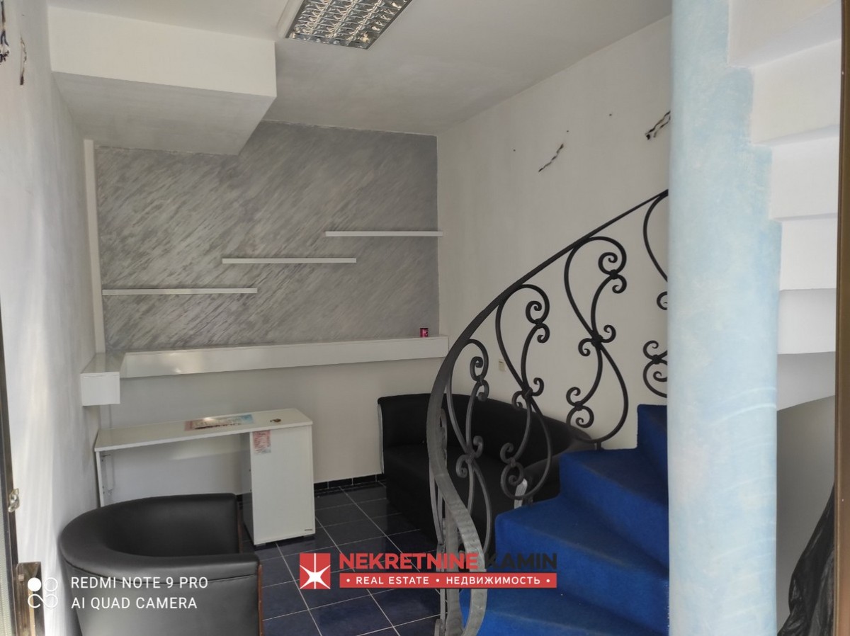 Poslovni prostor u centru Bara